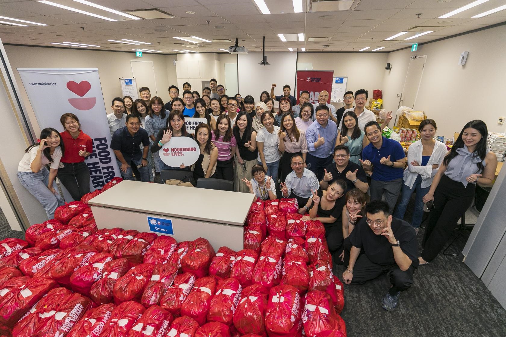 How to Organise a Food Donation Drive in Your Workplace